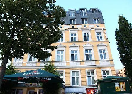 Hotel East Side 3*