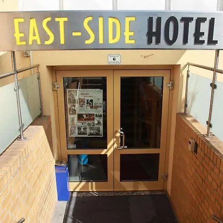 East Side Hotel 3*